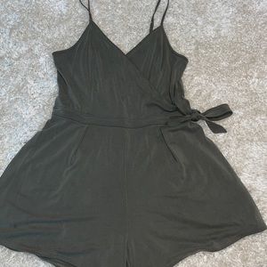 Abercrombie & Fitch romper